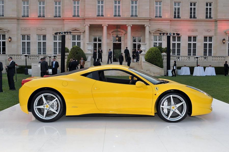  Ferrari 458 Italia 2009 года  (фото 15 из 162)